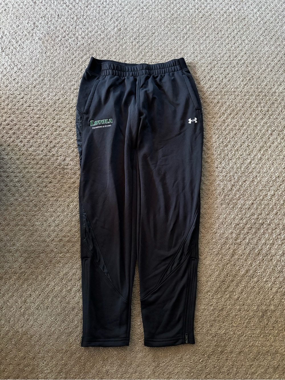 Under Armour Women’s Loyola Maryland Swimming & Diving Warm Up Pant
